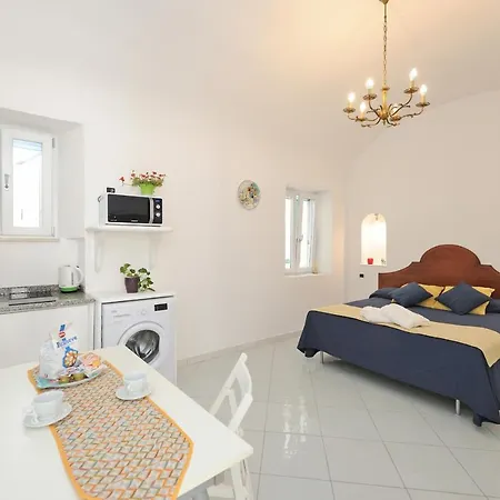 Casa Ciprea 아파트 *